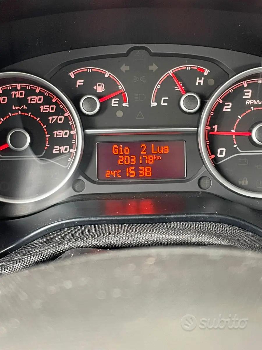 Fiat doblo combi 5 posti
