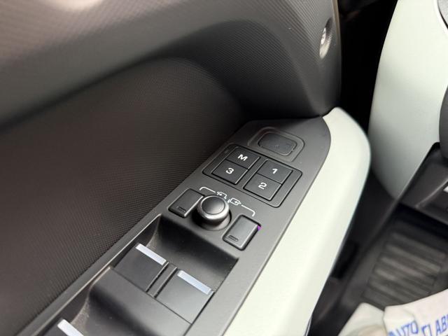 LAND ROVER Defender 110 3.0D I6 300 CV AWD Auto X-Dynamic HSE
