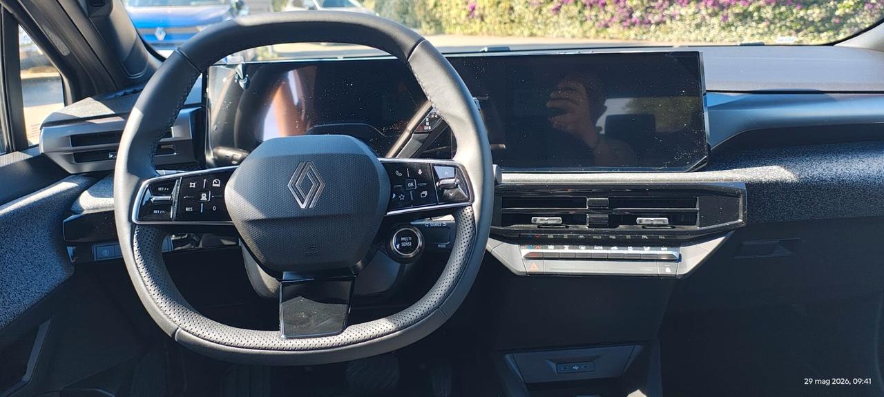 Renault Clio 1.8 full hybrid E-Tech Techno Auto