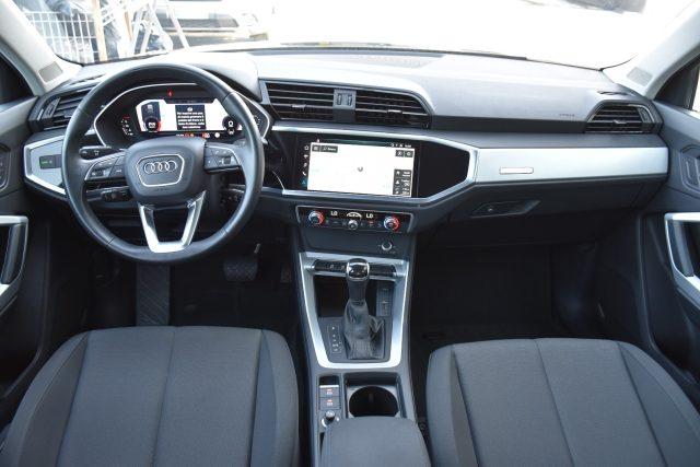 AUDI Q3 35 TDI S tronic Business Advanced