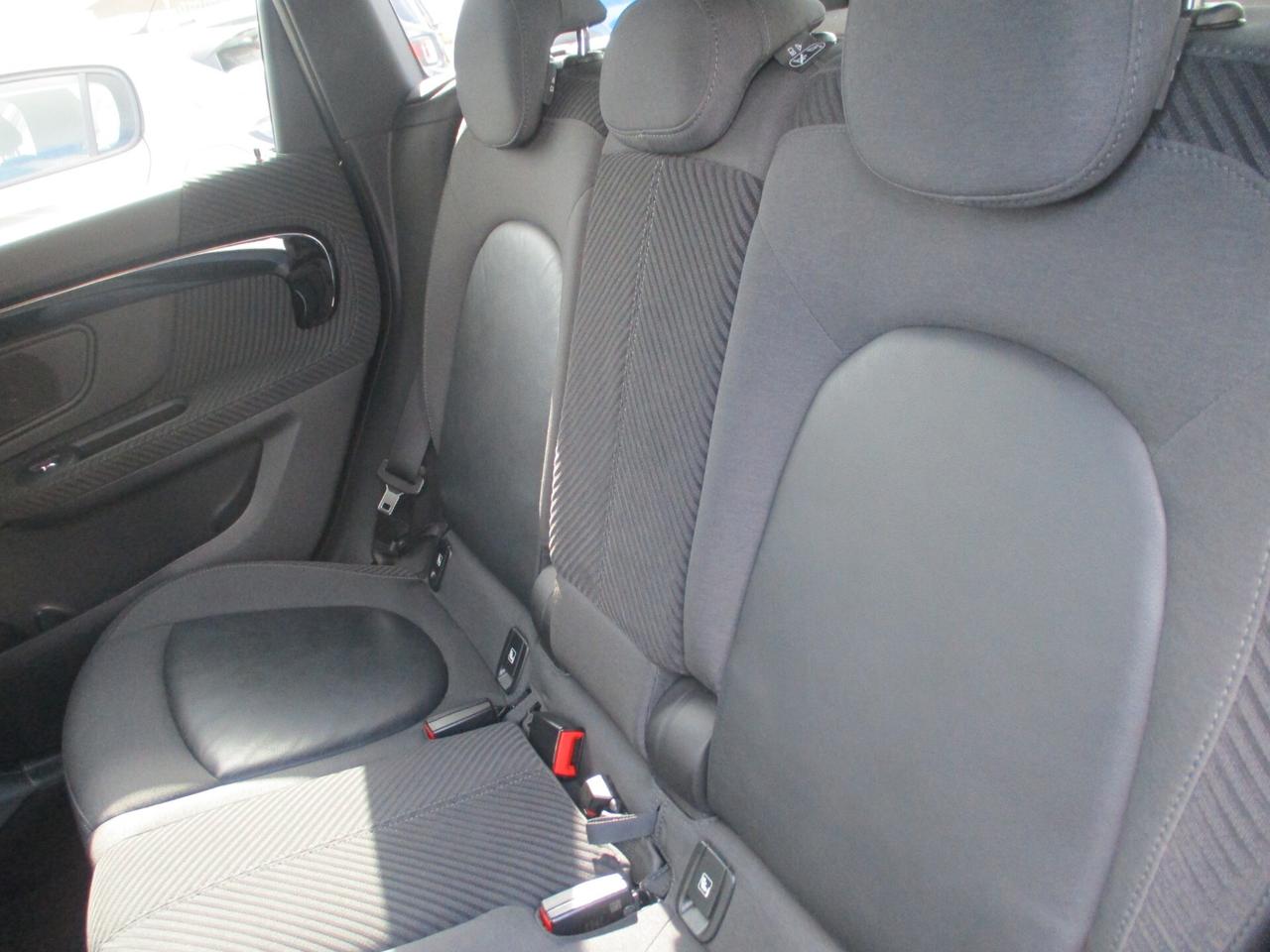 Mini Cooper D Countryman 2.0 150CV E6 HYPE MY 18 FULL OPTIONAL