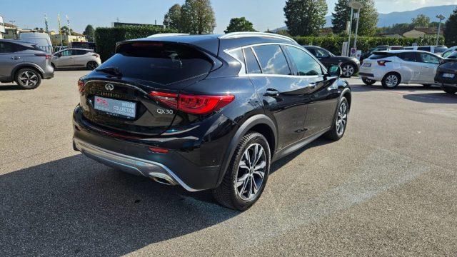 INFINITI QX30 2.2 diesel DCT AWD Premium Tech