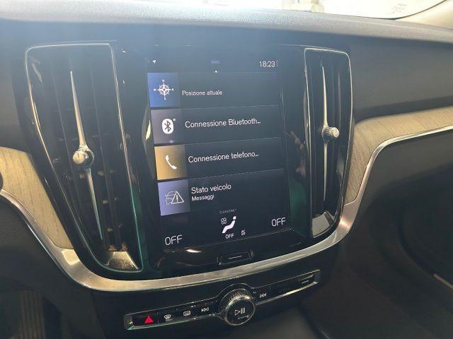 VOLVO V60 Cross Country D4 AWD Geartronic Business Plus