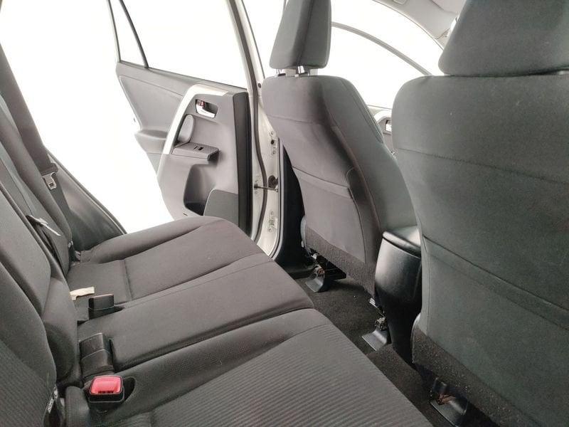 Toyota RAV4 RAV4 2.2 D-CAT A/T 4WD Style