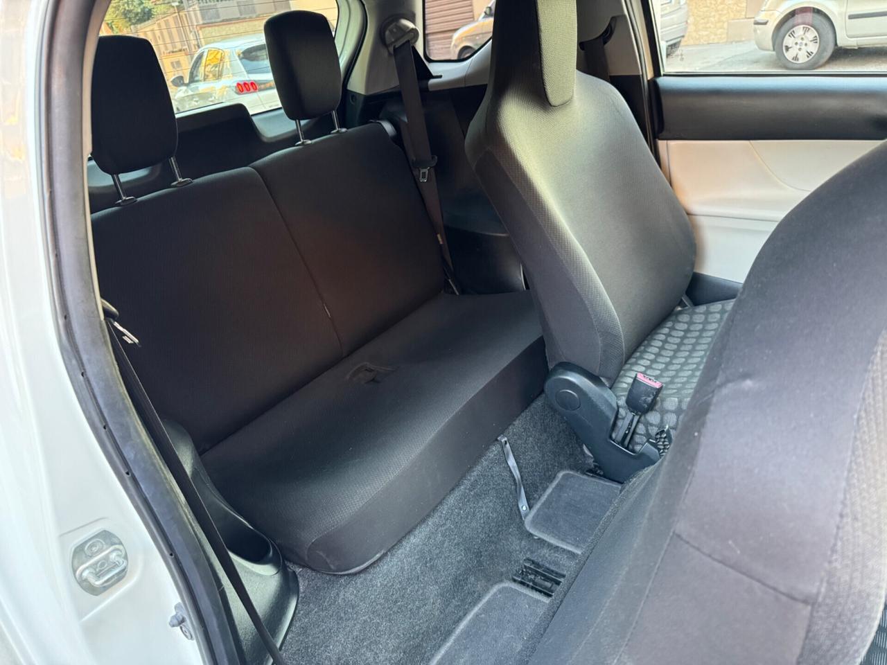 Toyota iQ 1.0 CVT Trend Automatica