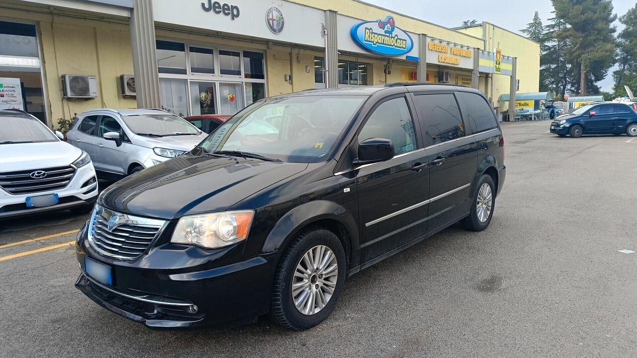 Lancia Voyager 2.8 Turbodiesel Platinum 163 CV