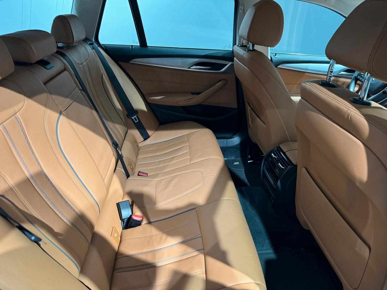 Bmw 530d 48V Touring Business