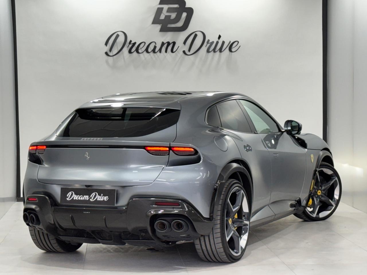 Ferrari Purosangue 6.5 V12 725 CV F1 DCT 8 rapporti – Extracampionari