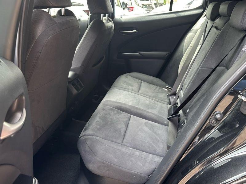 Lexus UX Hybrid Executive 2WD MY22