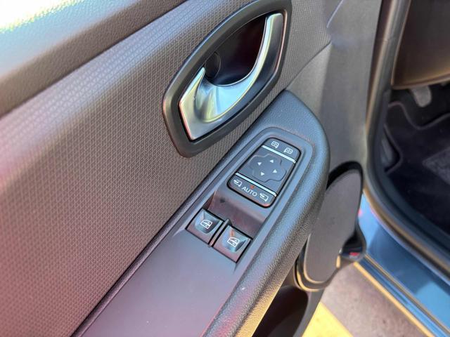 RENAULT Clio Sporter dCi 8V 75 CV Moschino Intens