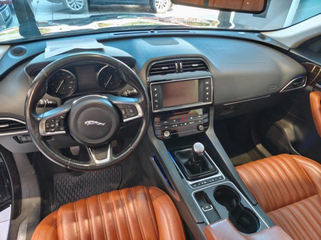 JAGUAR F-Pace 2.0 D AWD 180 CV Prestige Pelle Tabacco