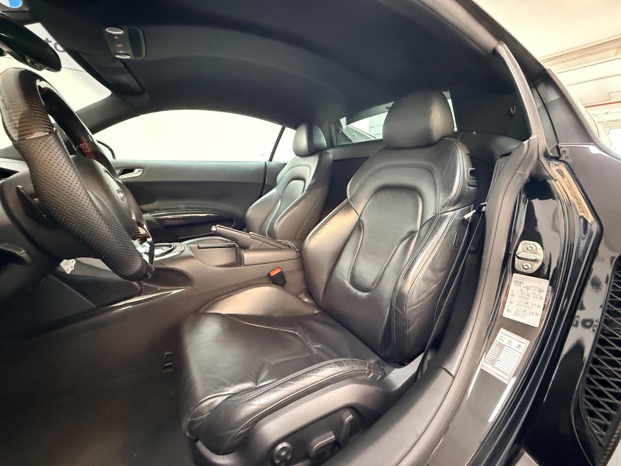 Audi R8 4.2 V8 420CV FSI quattro R tronic 04/2008