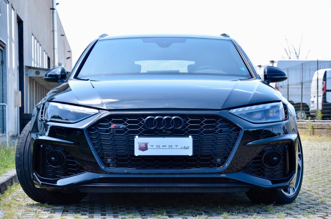AUDI RS4 AVANT 2.9 TFSI QUATTRO 450cv TIPTRONIC, GARANZIA AUDI 9/27, CARBOCERAMICA, TETTO, B&O, DYNAMIC PLUS, MATRIX, 20", PERMUTE