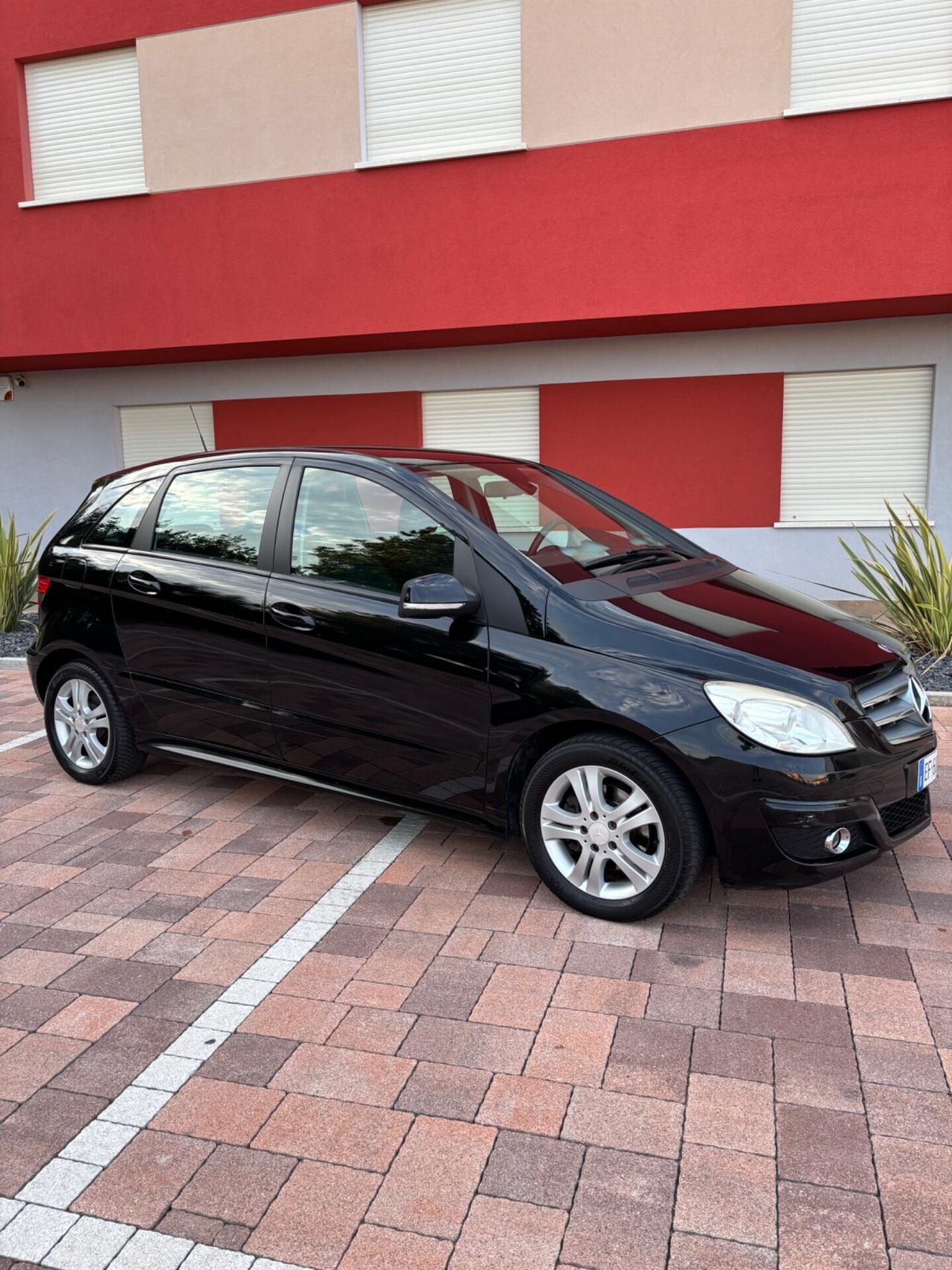 Mercedes-benz B 180 CDI Executive