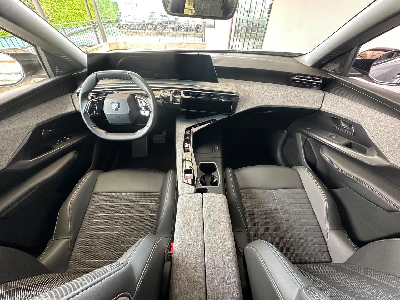 Peugeot 3008 3008 1.2 hybrid Allure 145cv e-dcs6