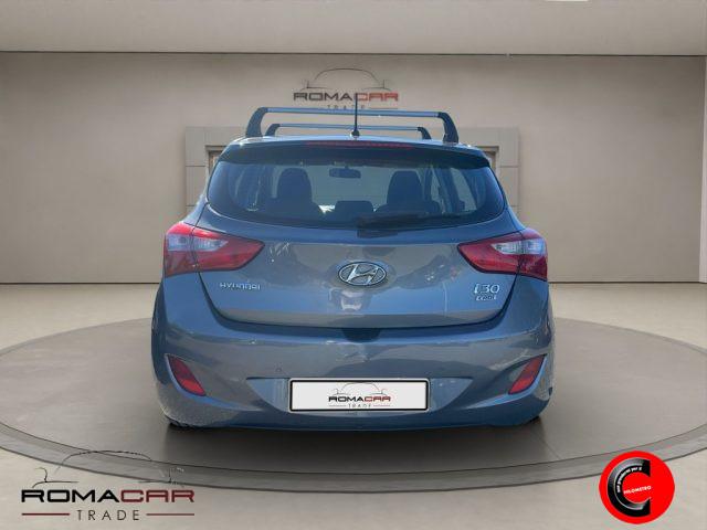 HYUNDAI i30 1.6 CRDi 128CV 6m Confort