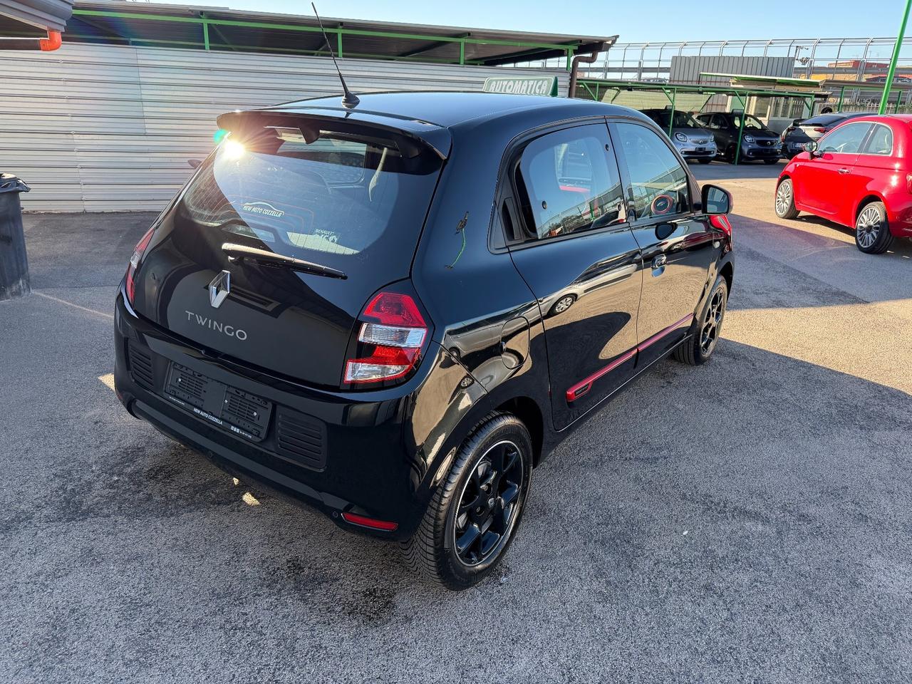 Renault Twingo TCe 90 CV EDC Intens