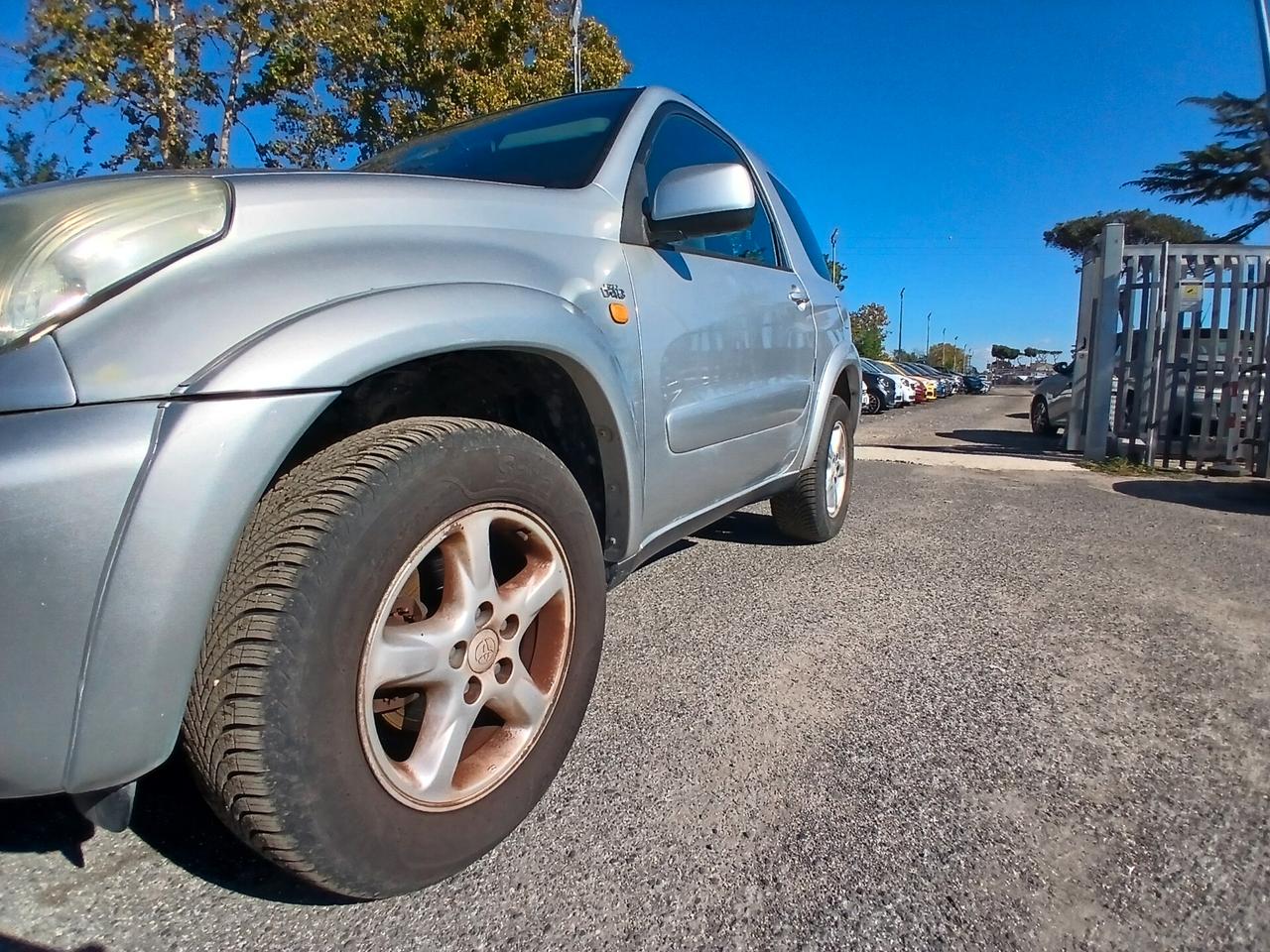 Toyota RAV4 2.0 Tdi D-4D cat 3P Sol