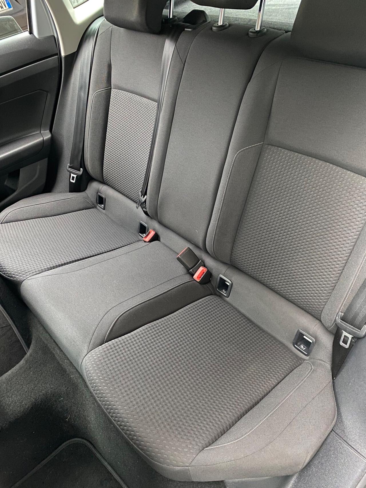 Volkswagen Polo 1.6 TDI 80cv 5p Comfortline BMT