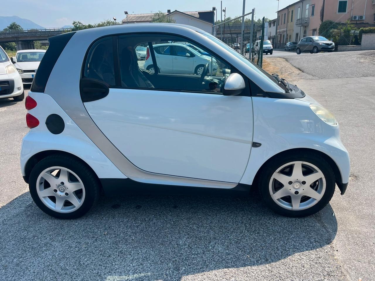 Smart ForTwo 1000 52 kW MHD coupé passion