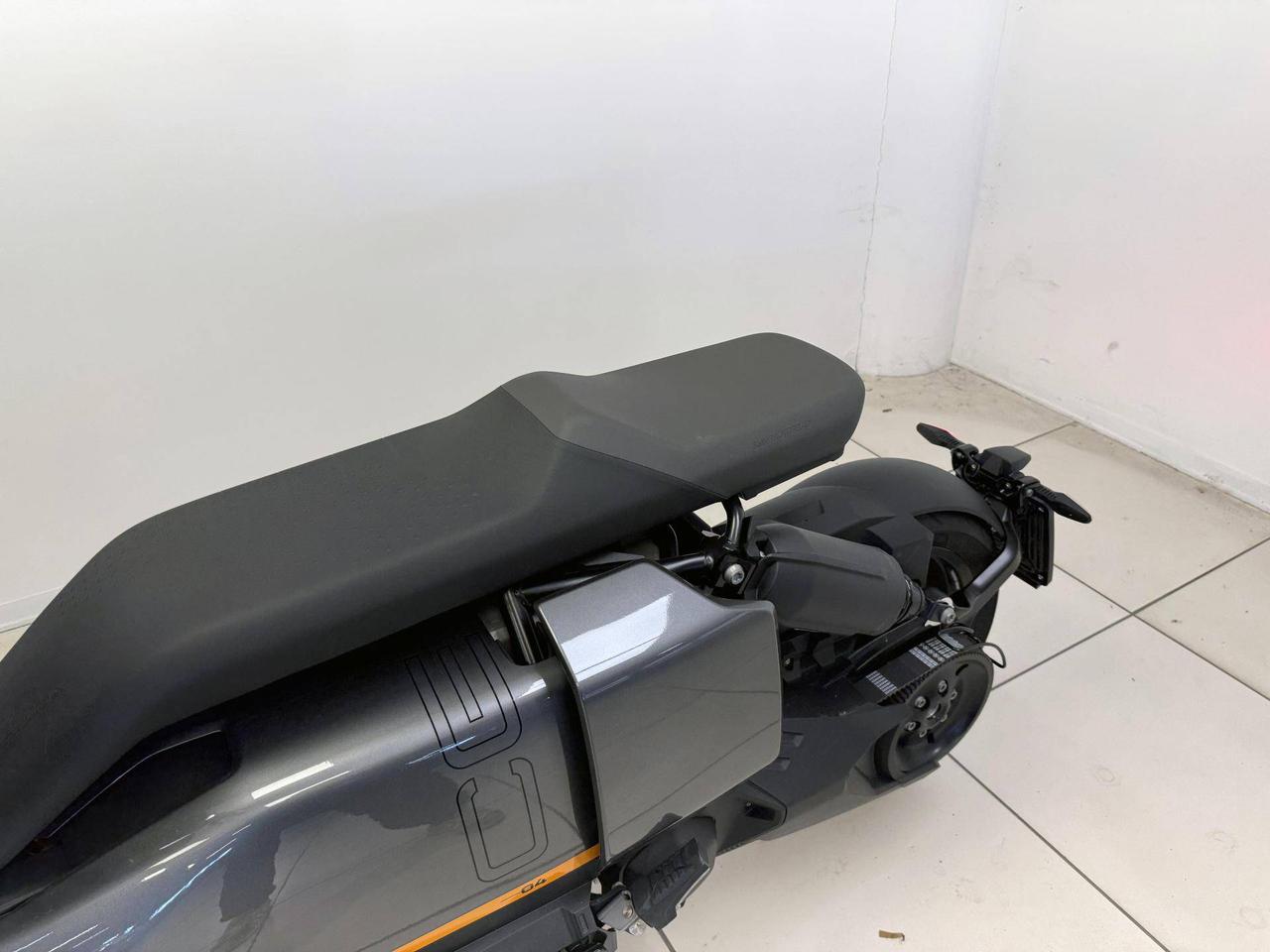 BMW CE 04 Avantgarde 15kw