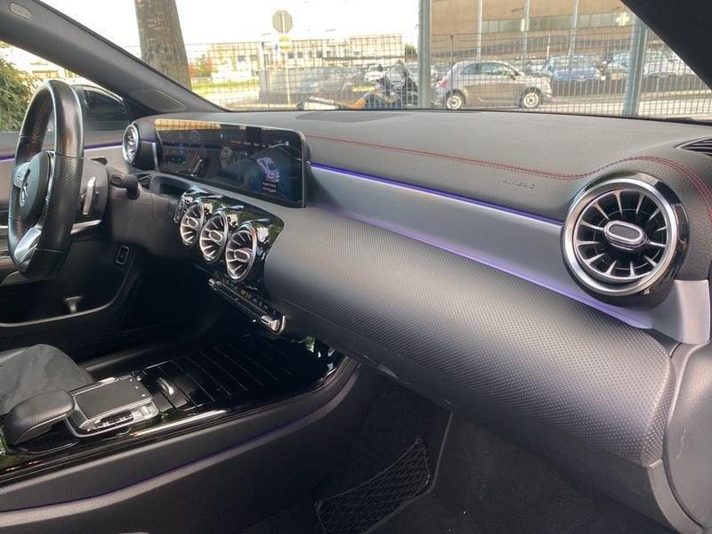 Mercedes-Benz CLA Coupé CLA 220 Automatic Premium AMG line