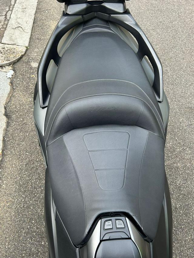YAMAHA T-Max 560 Tech Max