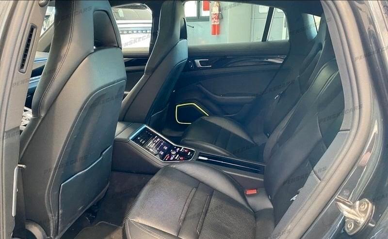 Porsche Panamera 2.9 4 E-Hybrid 462CV TOT 05/2018 TETTO 4 RUOTE STERZANTI