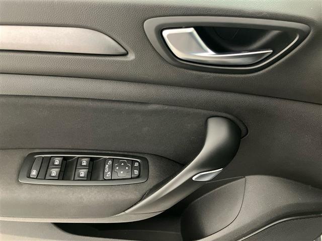 RENAULT Megane Sporter 1.6 E-Tech phev Business 160cv auto