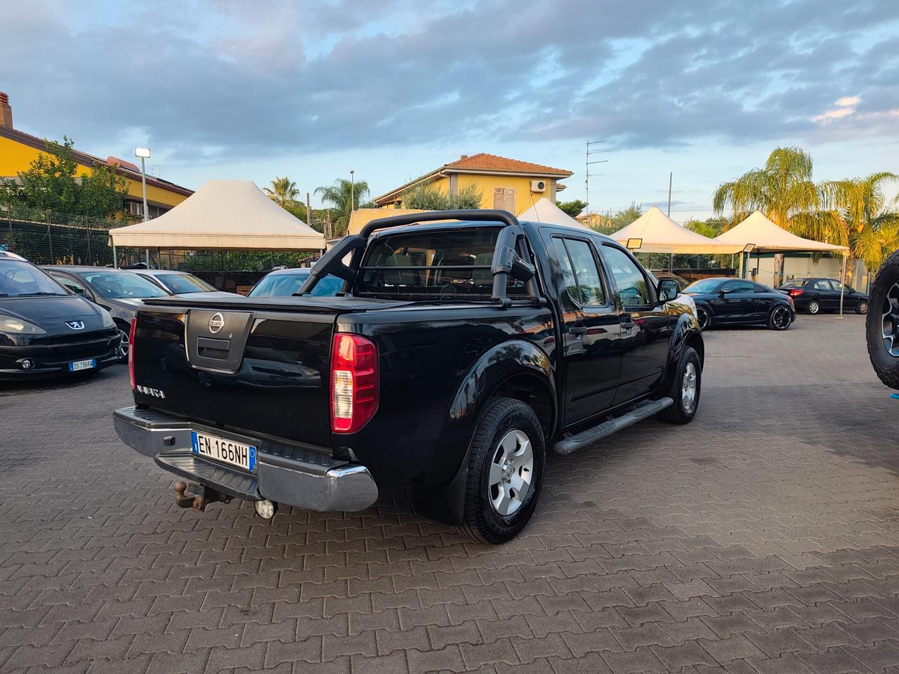 Nissan Navara 2.5 dCi 190CV 2 porte King Cab LE