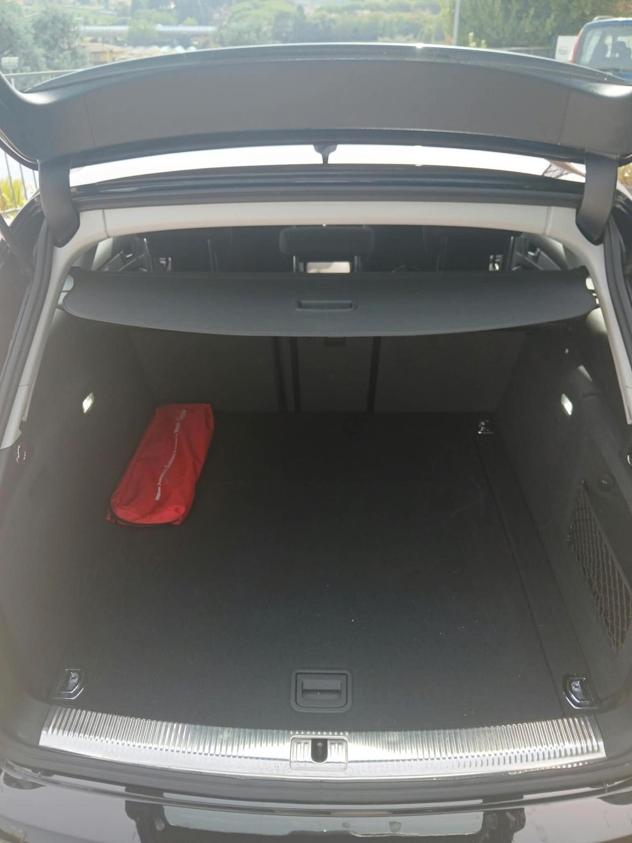 Audi A4 Avant 2.0 TDI 177 CV quattro S tronic edition