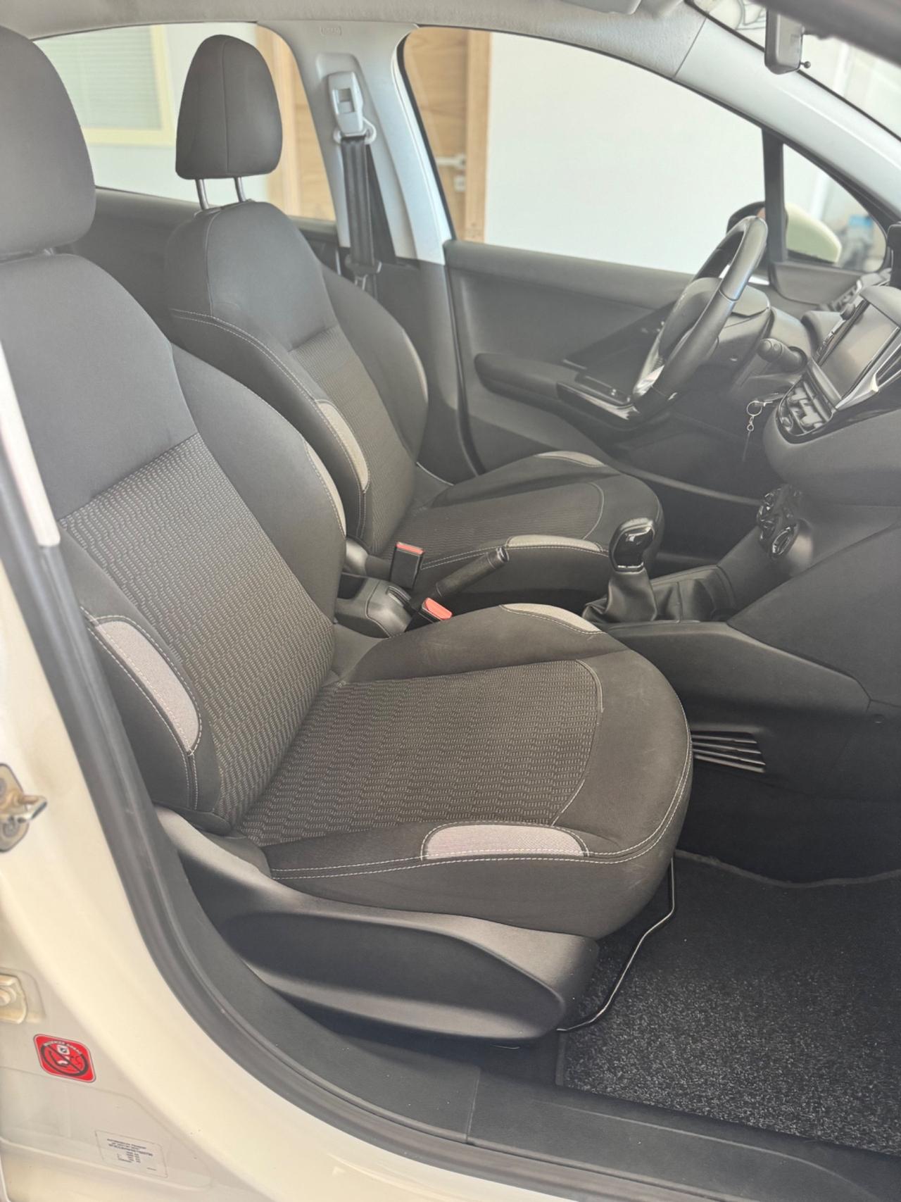 Peugeot 208 BlueHDi 75 5 porte Active