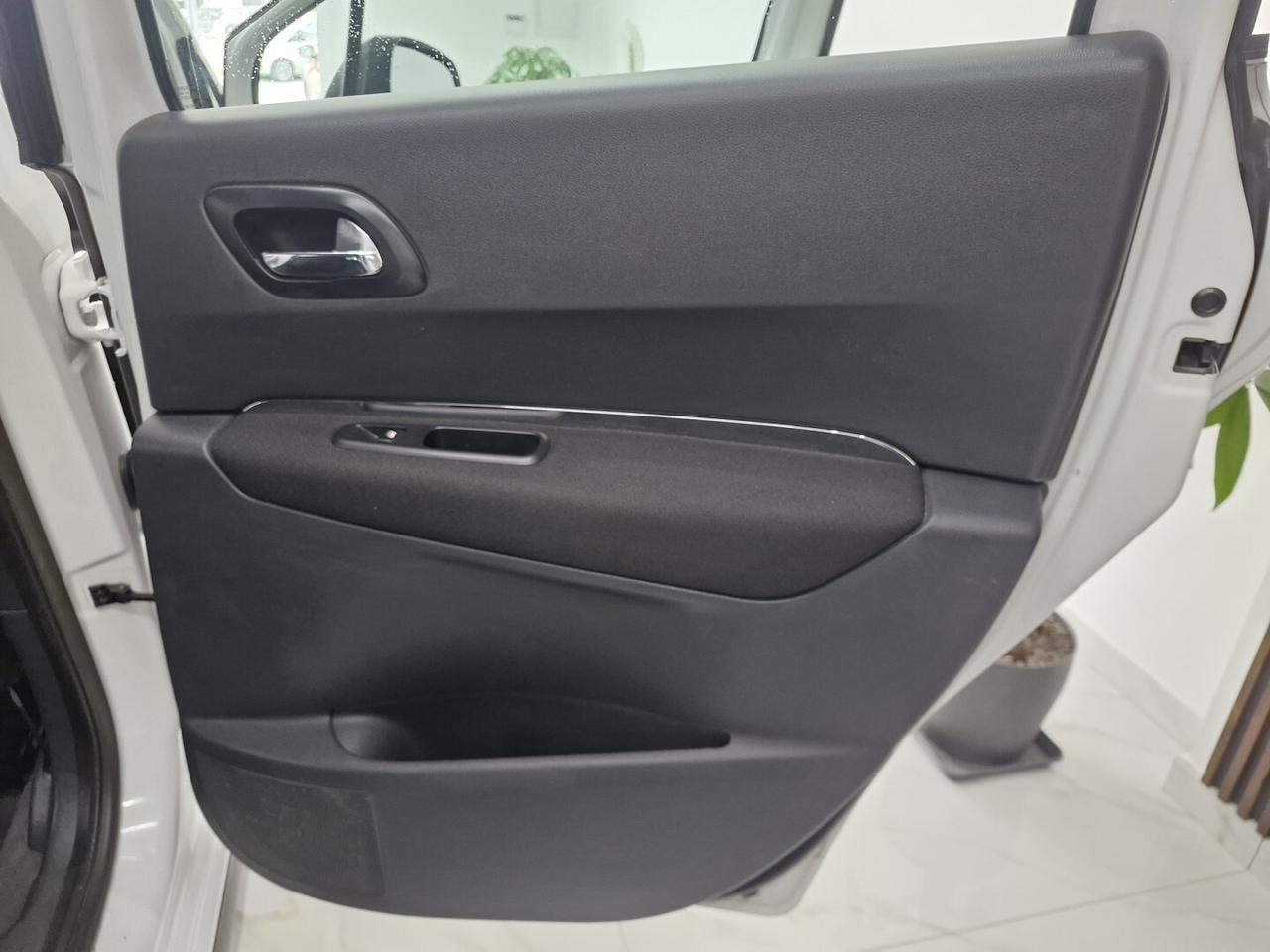 PEUGEOT 3008 1.6 Hdi 110CV Allure BIANCO PERLATO