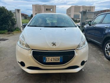 Peugeot 208 1.0 VTi 68 CV 5 porte KM 44000 2013