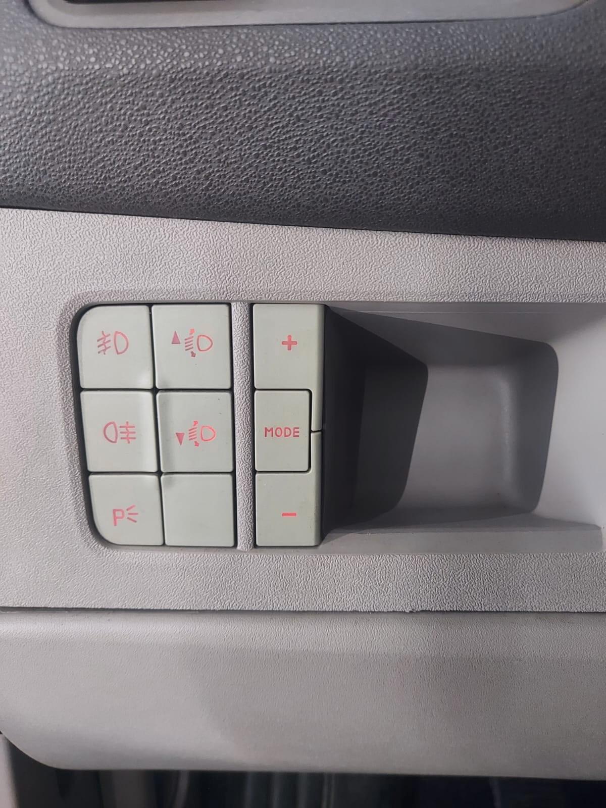 Fiat Idea 1.3 Multijet 16V Emotion 69CV