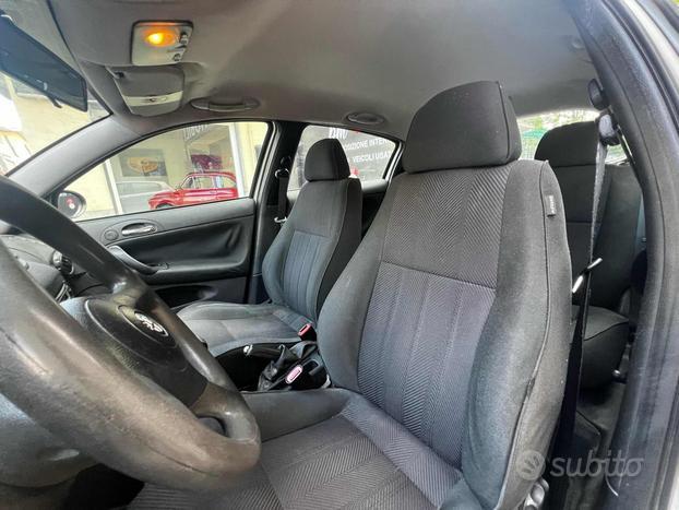 ALFA ROMEO 147 1.6i 16V T.S. (105 CV) cat 5p. Di