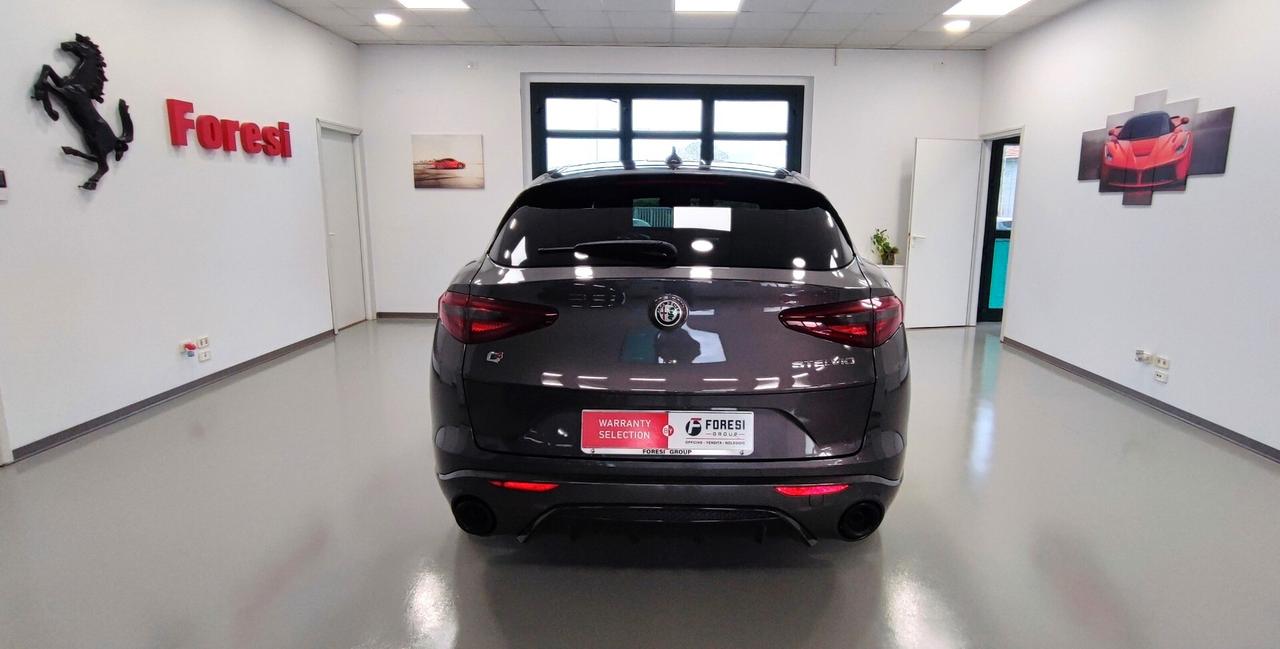Alfa Romeo Stelvio ALLESTIMENTO VELOCE