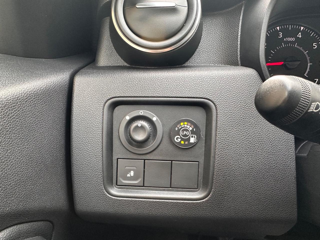 Dacia Duster 1.6 SCe GPL 4x2 Prestige