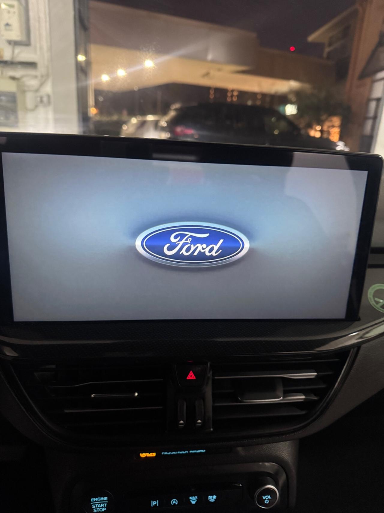 Ford Focus 1.0 EcoBoost Hybrid 155 CV Powershift SW ST-line