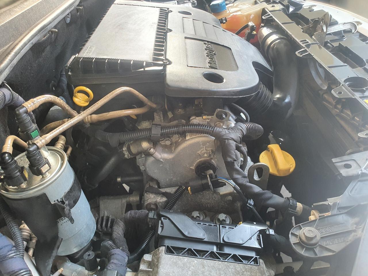 Fiat Grande Punto 1.3 mjet Turbina bassa