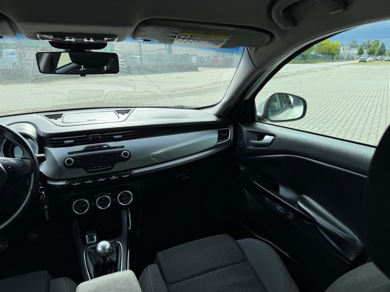 Alfa Romeo Giulietta 1.6 JTDm-2 105 CV Exclusive