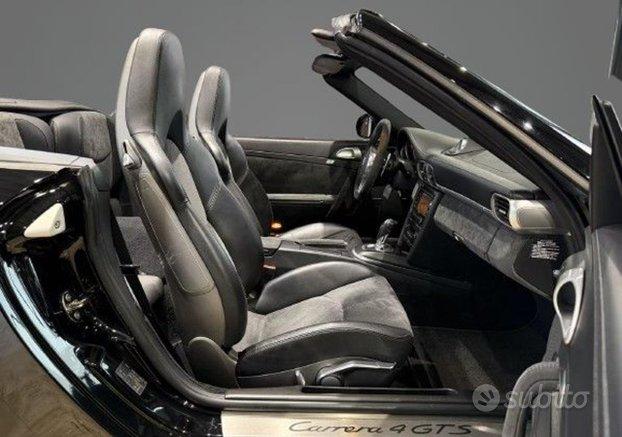 PORSCHE 997 911 997 Carrera 4 GTS Cabriolet