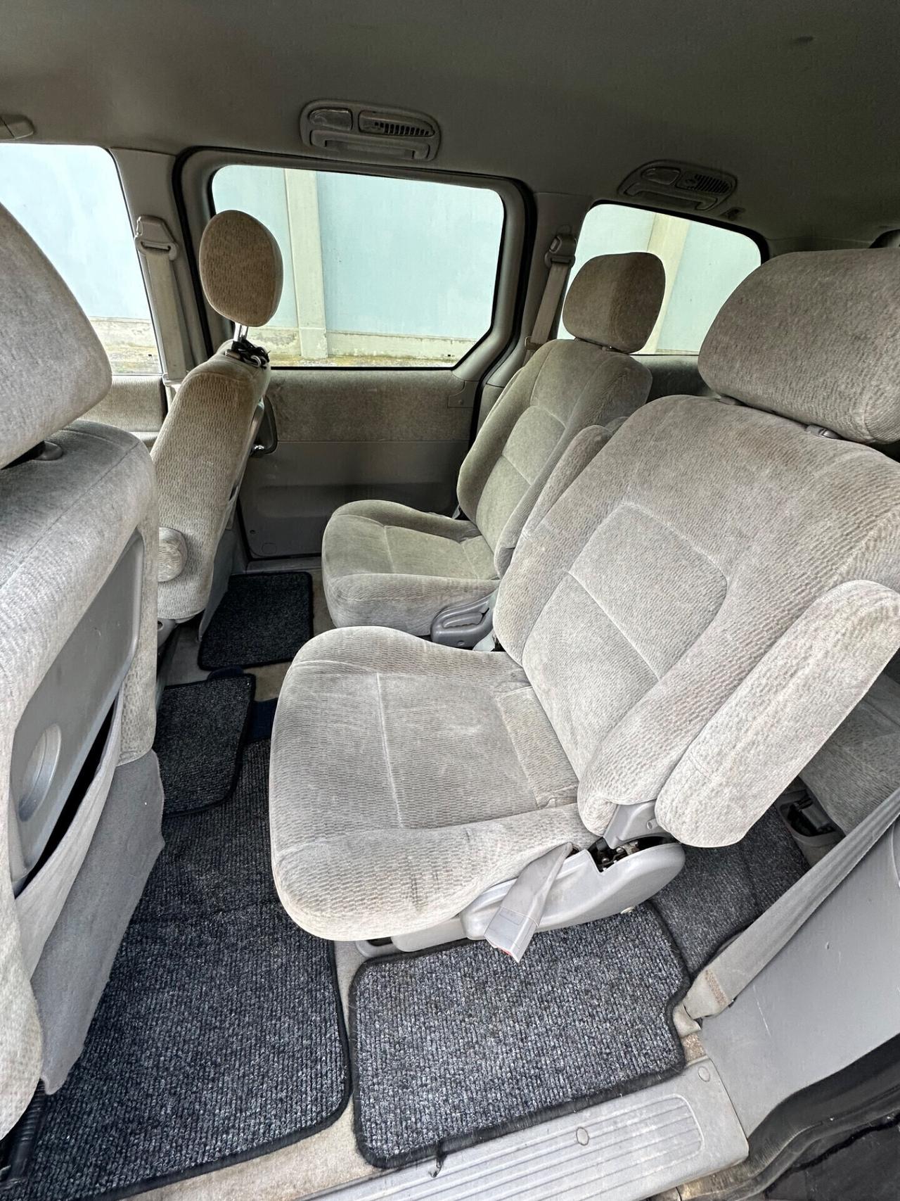 Kia Carnival 2.9 16V CRDi cat Class 7 posti.