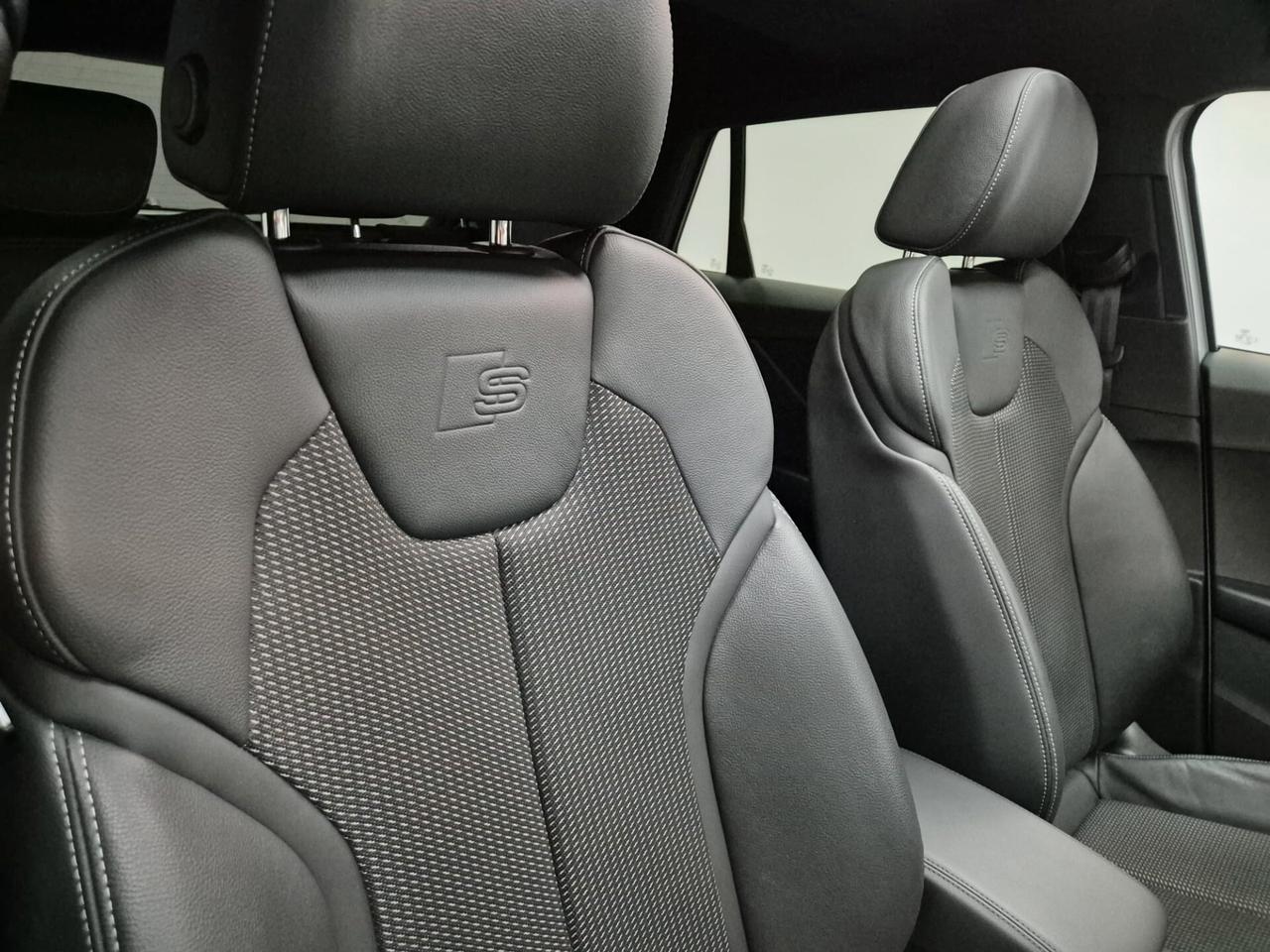 Audi Q2 35 TDI quattro S tronic S line Edition