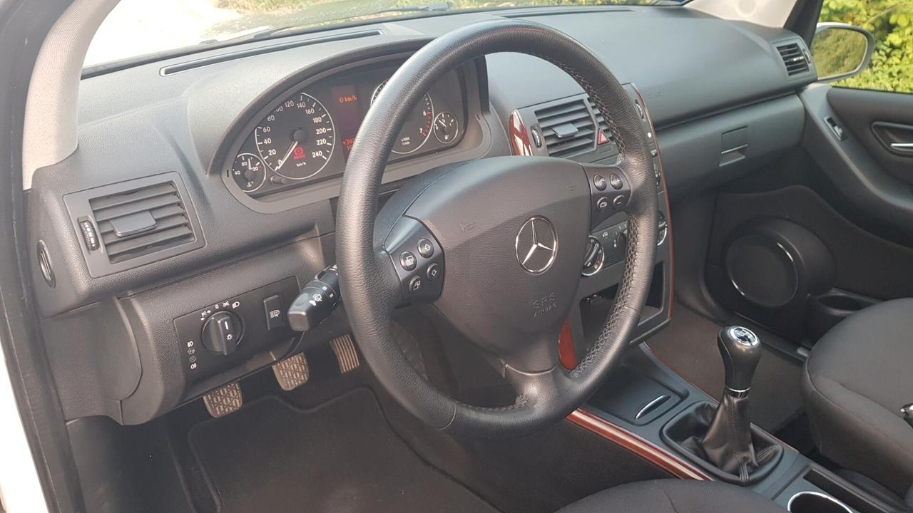 Mercedes-benz A 200 Coupé Elegance