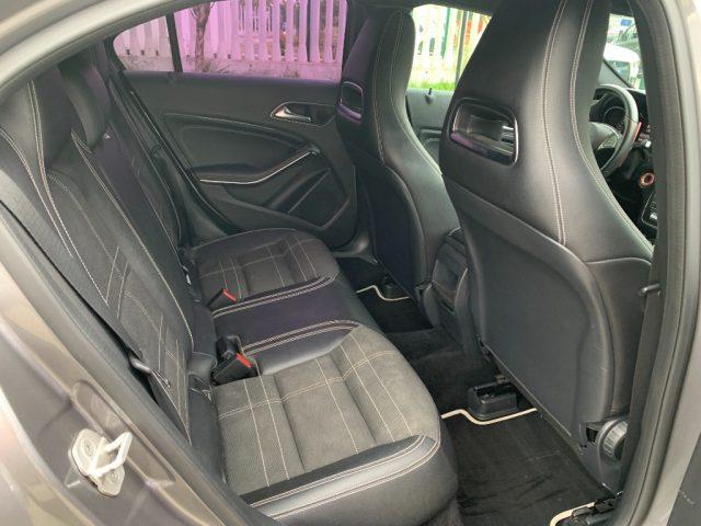 MERCEDES-BENZ A 180 Premium