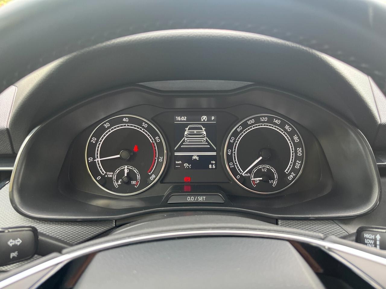 Skoda Kamiq 1.0 TSI 115 CV DSG AUTO/TELECAM **KM 70475**