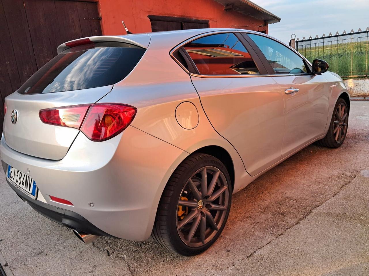 Alfa Romeo Giulietta 2.0 JTDm-2 140 CV Distinctive