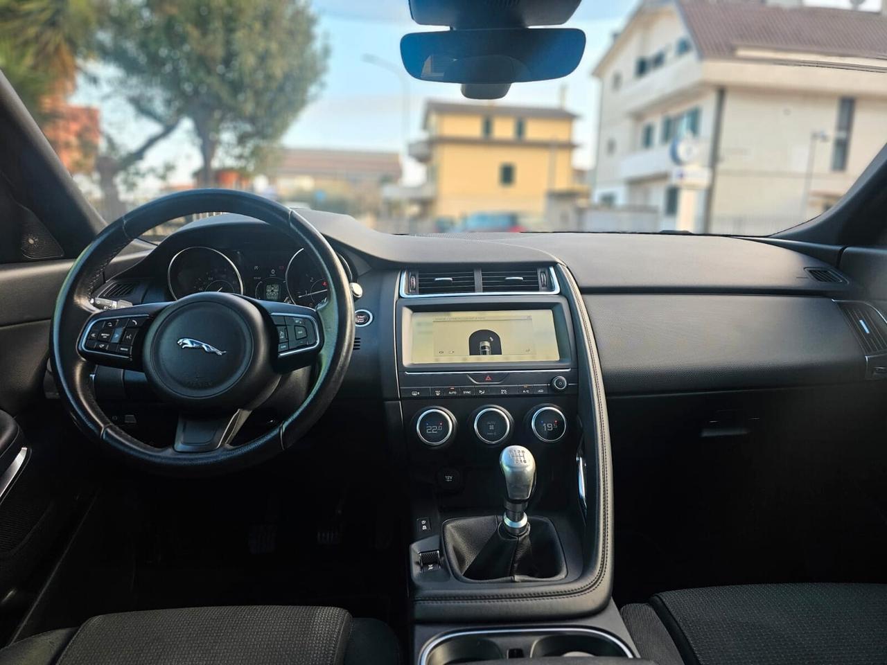 Jaguar E-Pace 2.0D 180 CV AWD R-Dynamic S