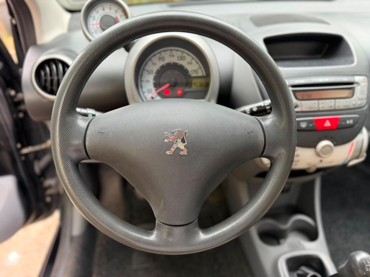 Peugeot 107 1.0 68CV 3p. Plaisir